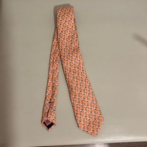 Vineyard Vines Tie